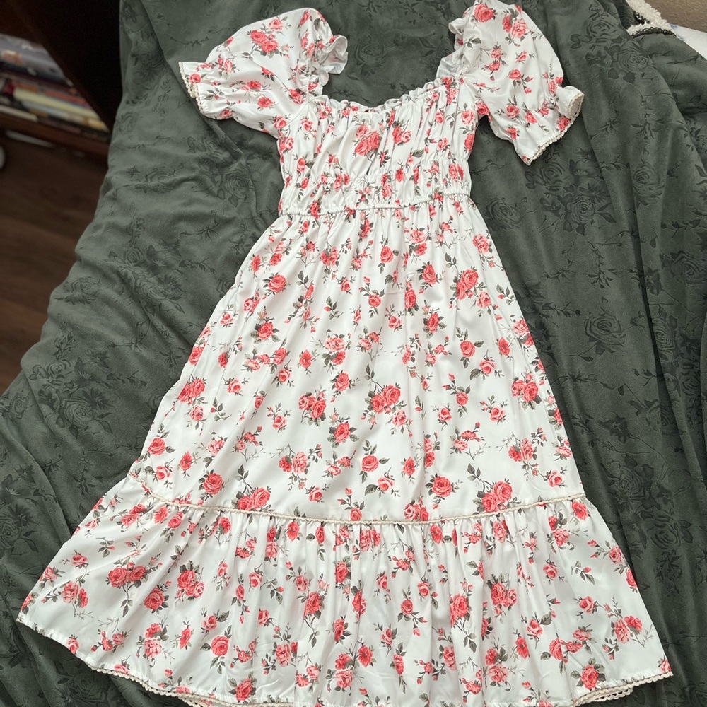 Floral cottage core midi dress